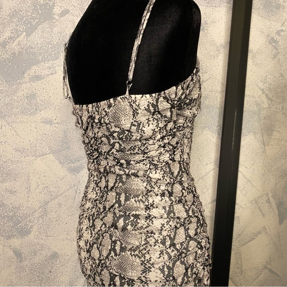 Sneakskin Pattern Black and White Bodycon Dress size L - Picture 4 of 10